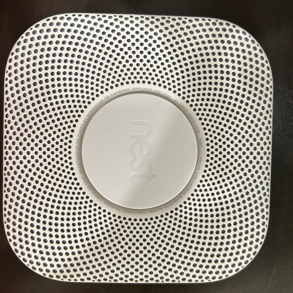 Nest protect smoke and carbon monoxide alarms